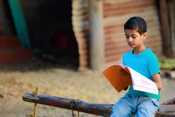 Students leaning english - LELE